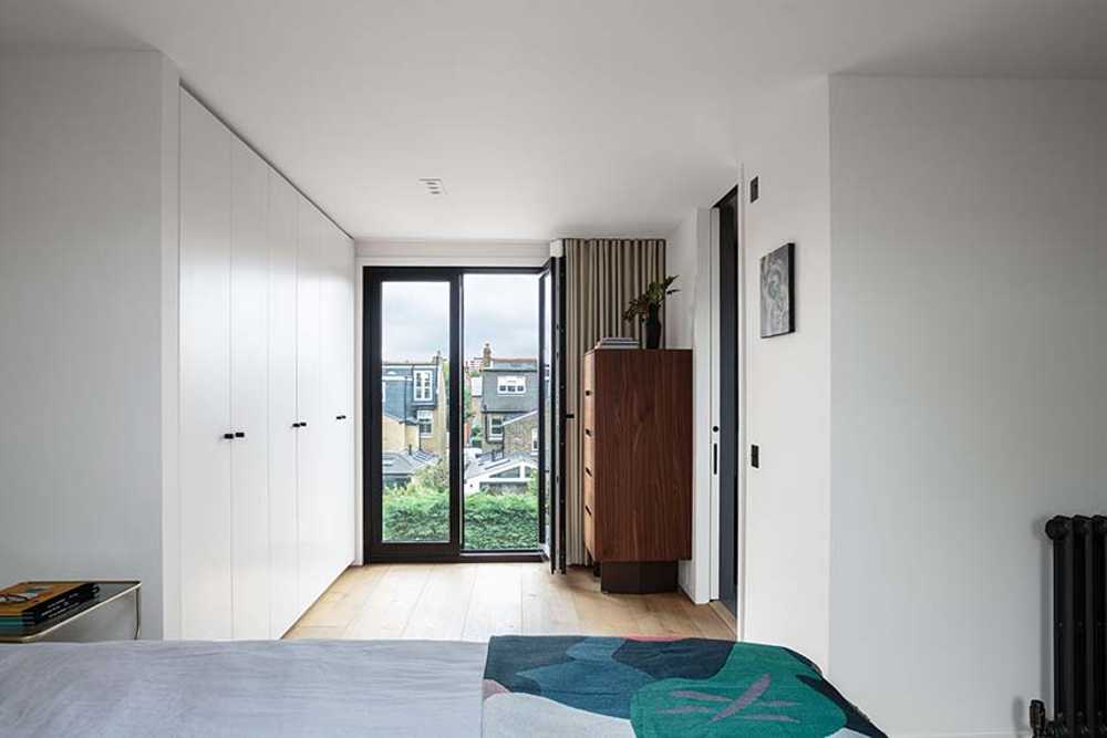 Renovation of a Victorian Townhouse in Wimbledon. Targeted interventions for a comprehensive impact