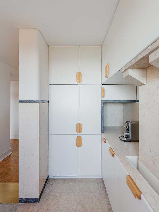 Appartement Bela Vista à Lapa. Cuisiner et manger comme centre de la vie sociale et familiale