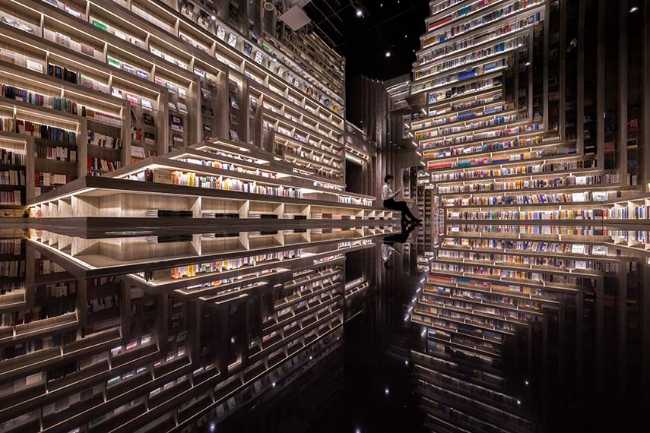 Taiyuan FAB Cinema and Zhongshuge Bookstore. A cross-brand project for the rebirth of film and book culture