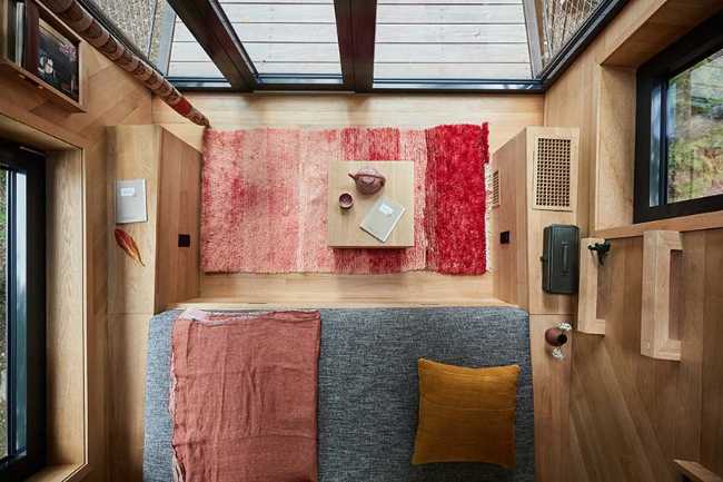 Black Cristal. Una casa sull’albero in legno e metallo negli USA