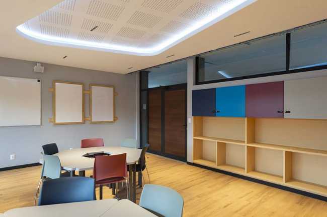 Benessere e flessibilità focus della riqualificazione delle aule di scuola primaria CimOrt a Città del Messico