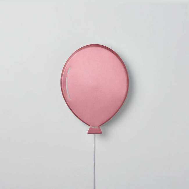 Scrivere con la luce per creare l'esperienza magica di PersonaLight