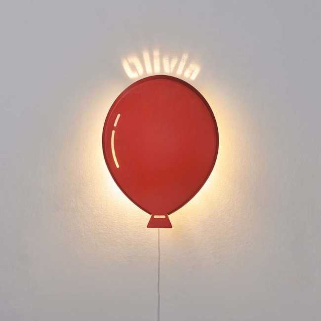 Scrivere con la luce per creare l'esperienza magica di PersonaLight