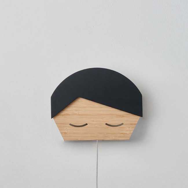 Scrivere con la luce per creare l'esperienza magica di PersonaLight