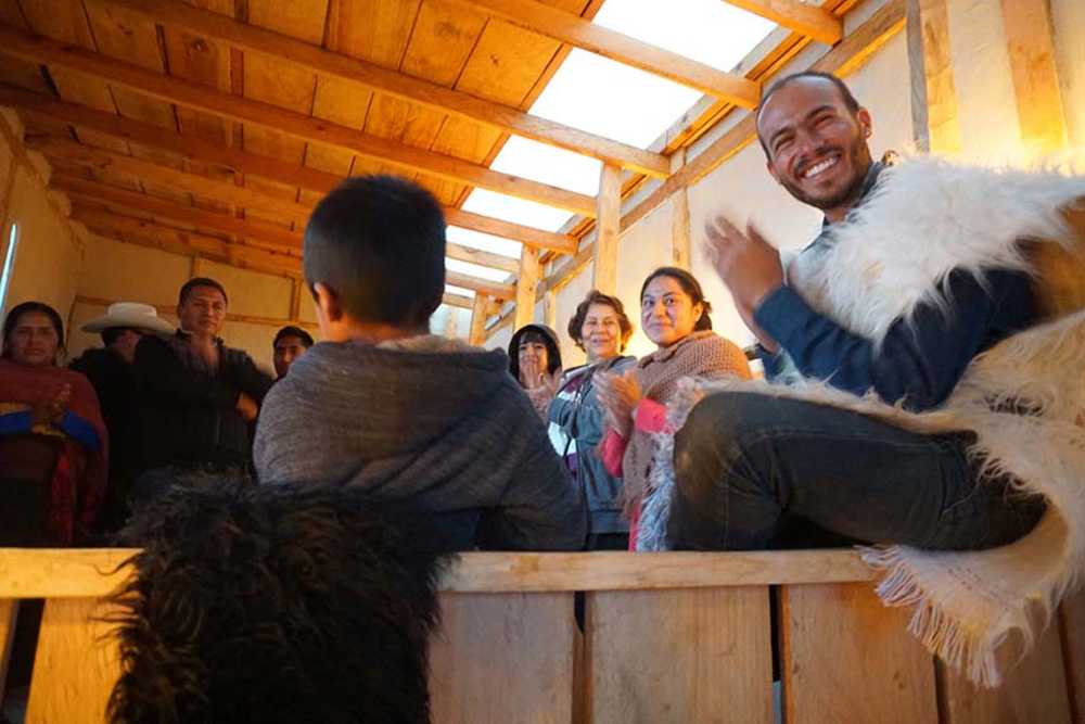 ECLA Wool Dyeing and Spinning Workshop to strengthen community bonds through beauty and work