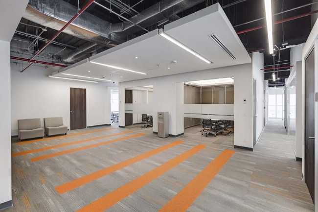 Nuevos interiores para el edificio corporativo Diana. Diseño para promover la sinergia y el trabajo en equipo