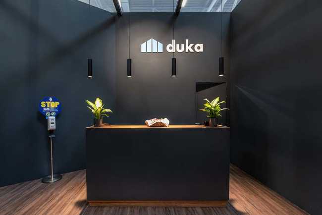 Stand de Duka en Cersaie de Bolonia. Concept sobre el arte del agua para un recorrido sensorial