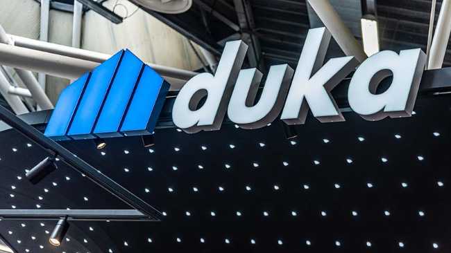 Stand de Duka en Cersaie de Bolonia. Concept sobre el arte del agua para un recorrido sensorial