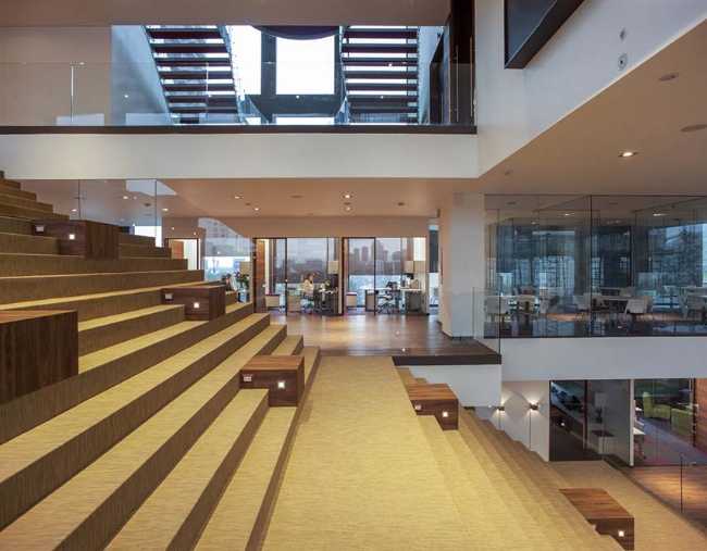 Collegio dell'Immagine Pubblica di Città del Messico. Un edificio di alto livello per una scuola unica al mondo