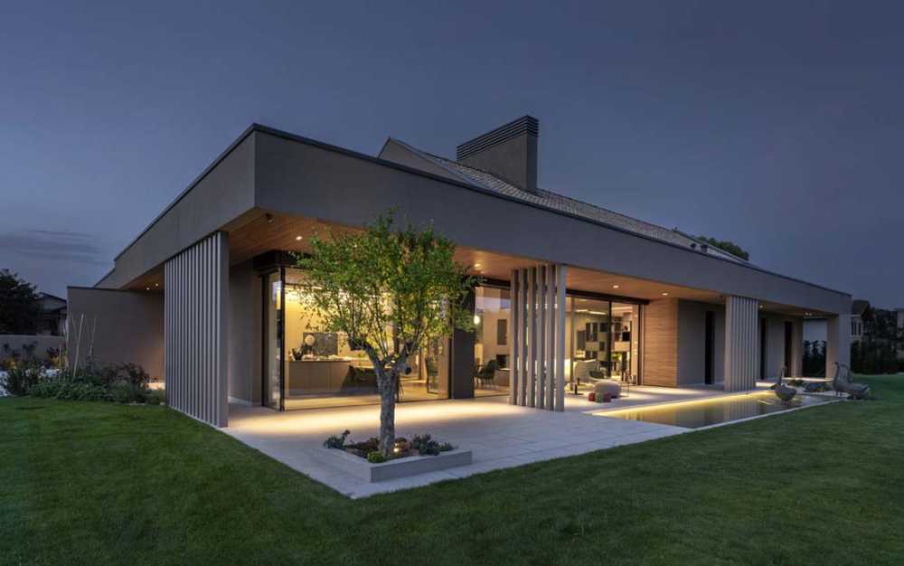 Home for family gatherings in a haven of peace. Escape from everyday life at