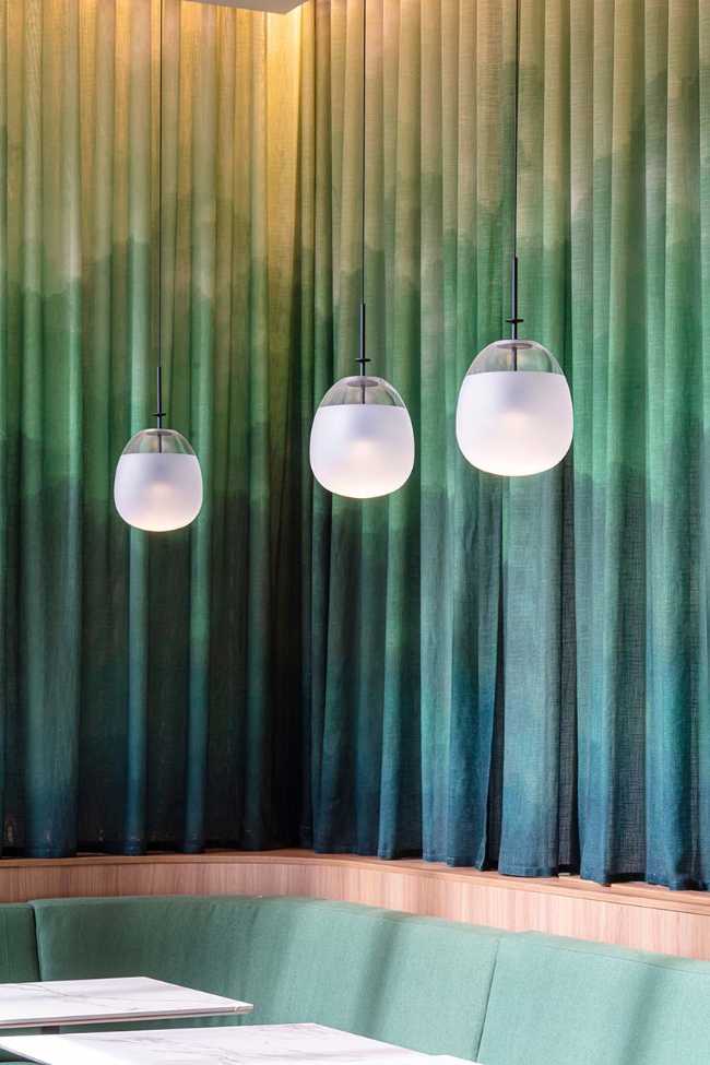 Hotel Plaza in Barcelona unveils a new bar and the Simultaneo Restaurant open to the entire city