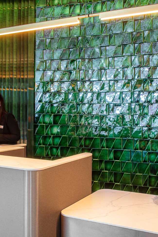 Hotel Plaza in Barcelona unveils a new bar and the Simultaneo Restaurant open to the entire city