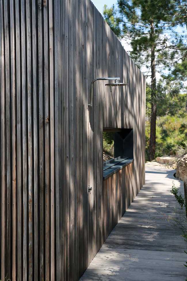 O'Casella prefabricated wooden cabin. Fully immersing in nature while maintaining comfort and protection