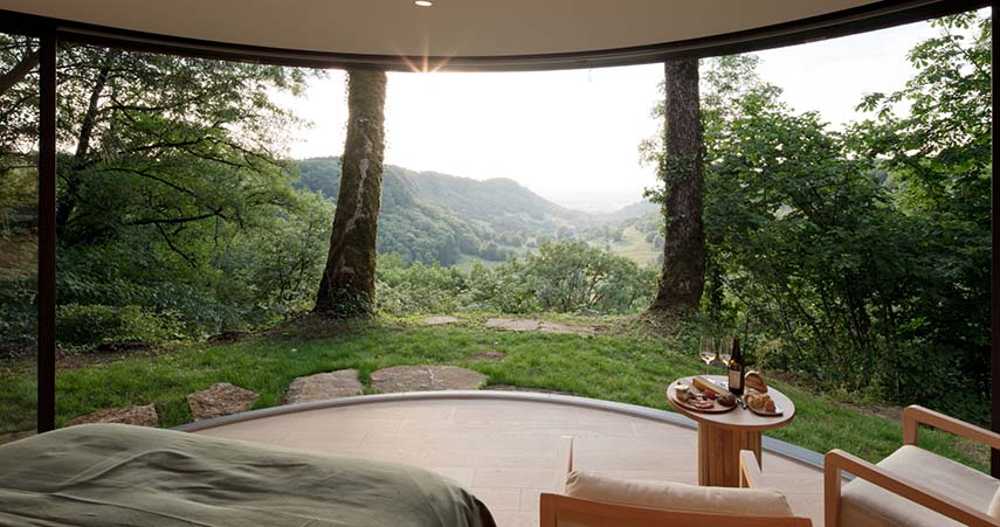Revolutionizing hospitality with LumiPod. High-end suites encapsulated in autonomous cabins nestled in the landscape