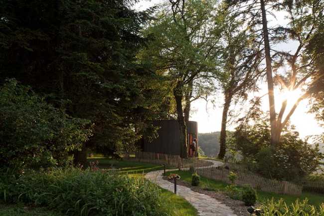 Rivoluzionare l’ospitality con LumiPod. Suite di alto livello incapsulate in cabine autonome adagiate sul paesaggio