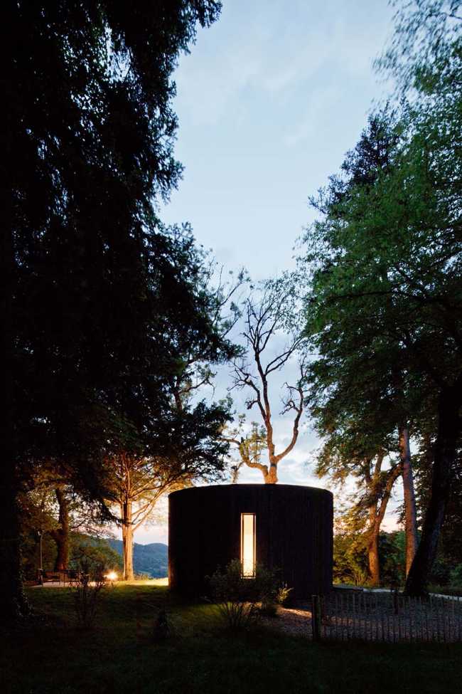 Rivoluzionare l’ospitality con LumiPod. Suite di alto livello incapsulate in cabine autonome adagiate sul paesaggio