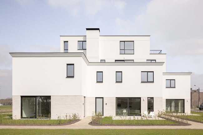 Heerweg Residential Buildings. Twenty-eight housing units in two dynamic volumes