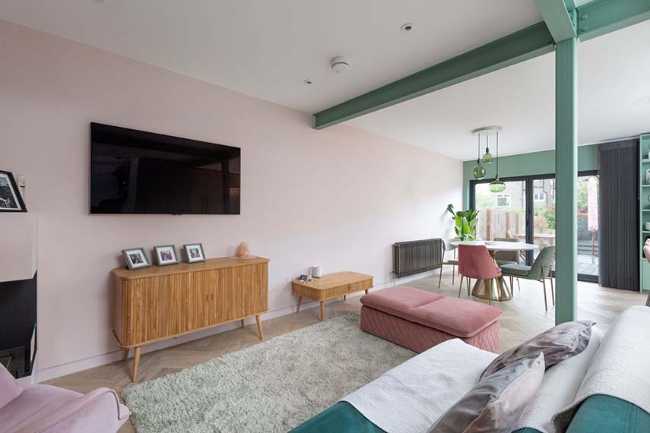 Renovation of a 1950s Terraced House. A new layout to create spaces for being together