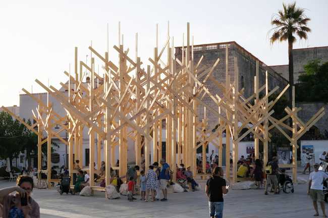 The Treedom l’installation social à Alberobello Yok Yok