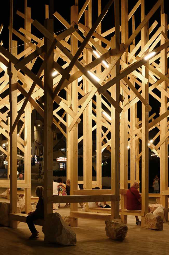 The Treedom l’installation social à Alberobello Yok Yok