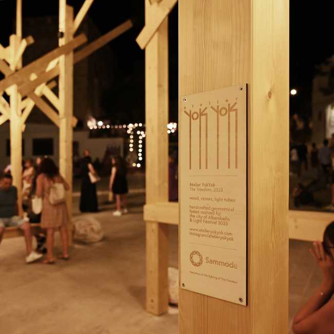 The Treedom l’installation social à Alberobello Yok Yok