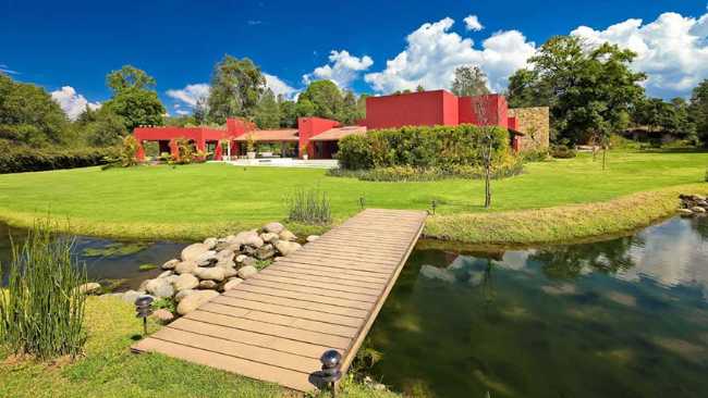 Relaxation among terraces, gardens, and renovated interiors of Casa Las Moras