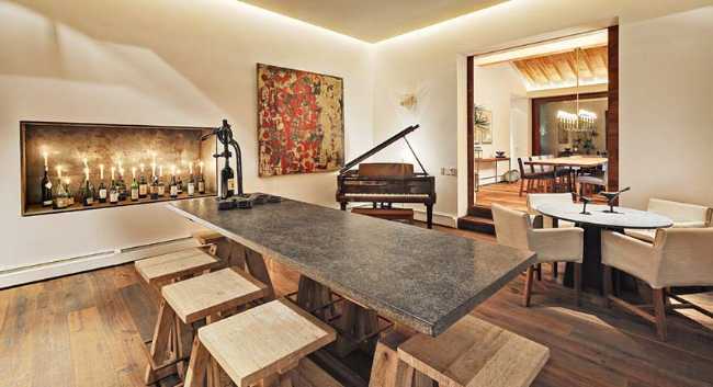 Relaxation among terraces, gardens, and renovated interiors of Casa Las Moras