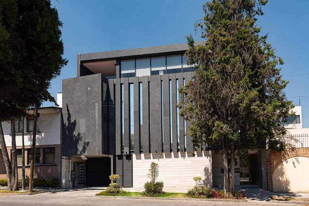 Comfort e luce naturale nel nuovo complesso residenziale Águilas 76