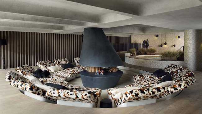 Architecture onirique du boutique hôtel Wellness Plesnik au milieu des sommets alpins