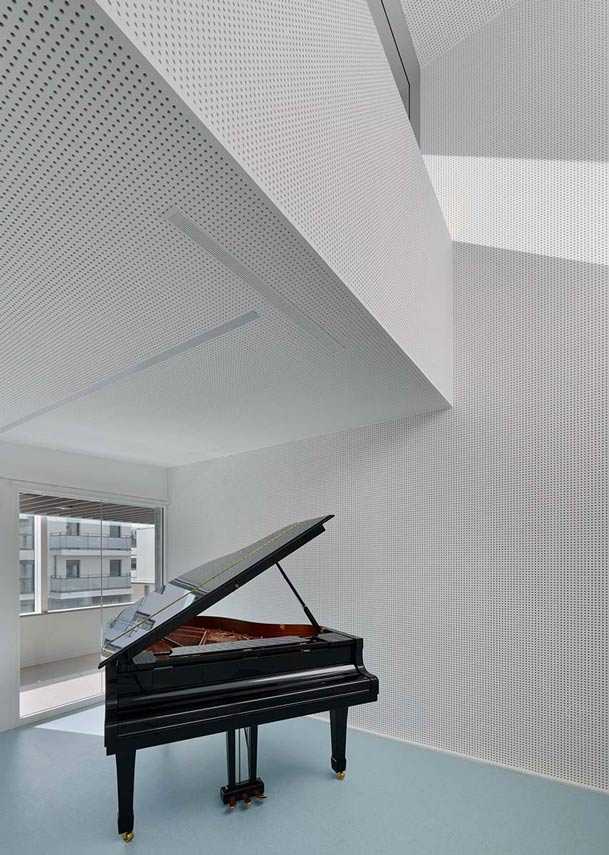 Projet du Conservatoire Charles Aznavour. Musique, théâtre et danse