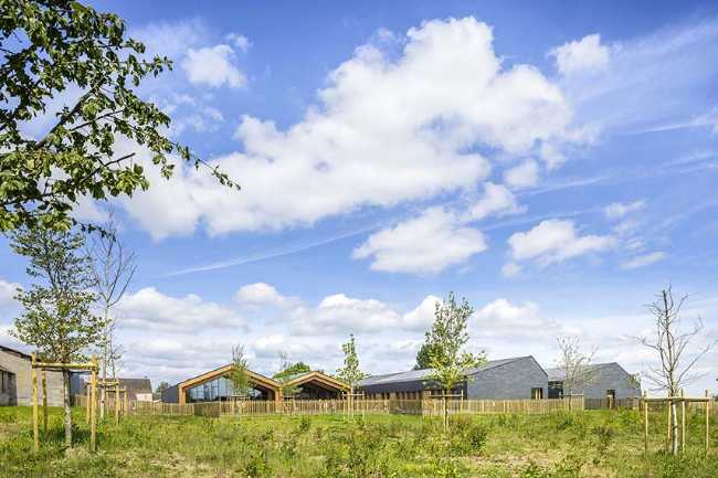 L'architecture Agile : l'école Heudebouville, un archétype contemporain de durabilité.