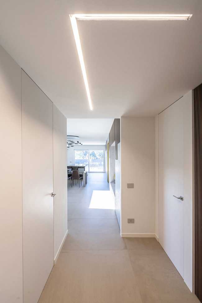 Ristrutturazione attico NB: unire design e paesaggio