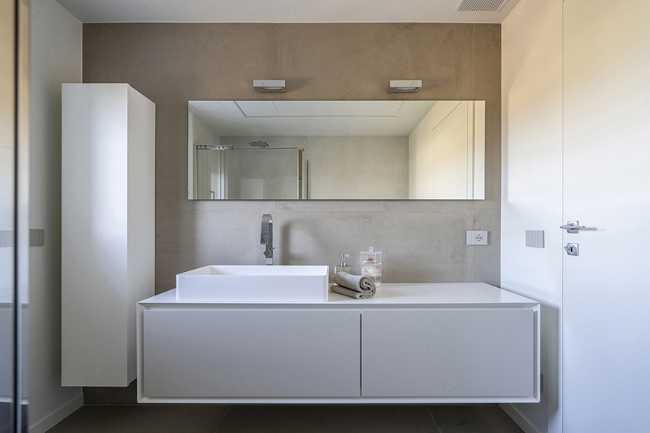 Ristrutturazione attico NB: unire design e paesaggio