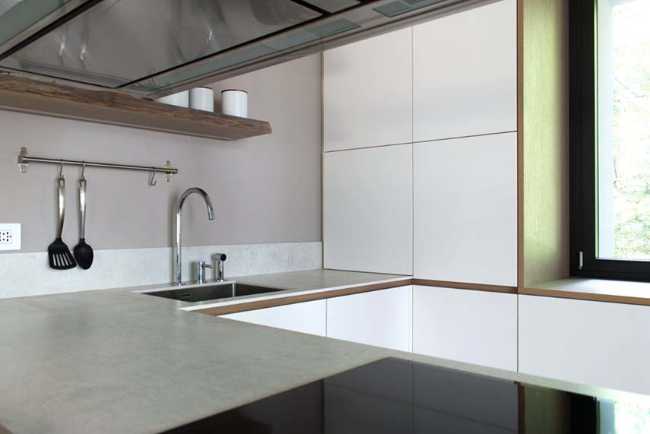 Villa muItifamiliare immersa nel verde, design sartoriale a servizio dei residenti