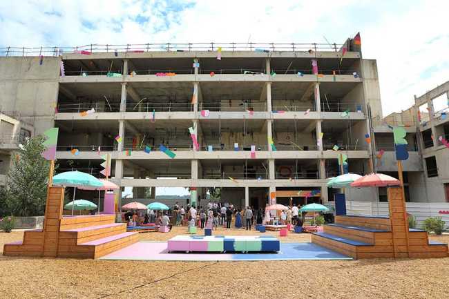 LUMI is a game, urban area for events, pop universe where to relax