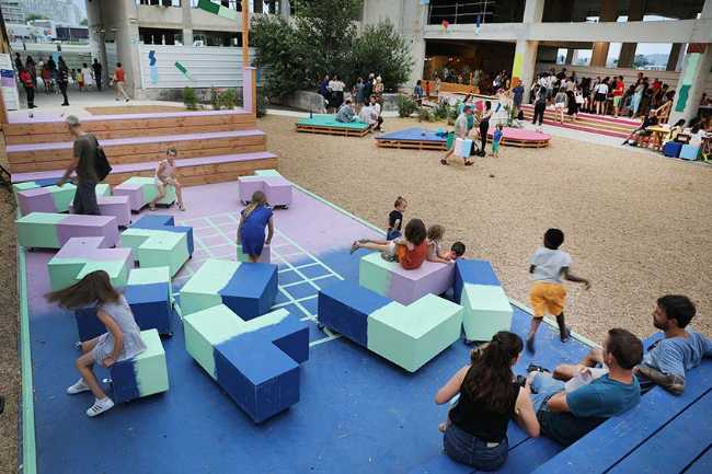 LUMI is a game, urban area for events, pop universe where to relax