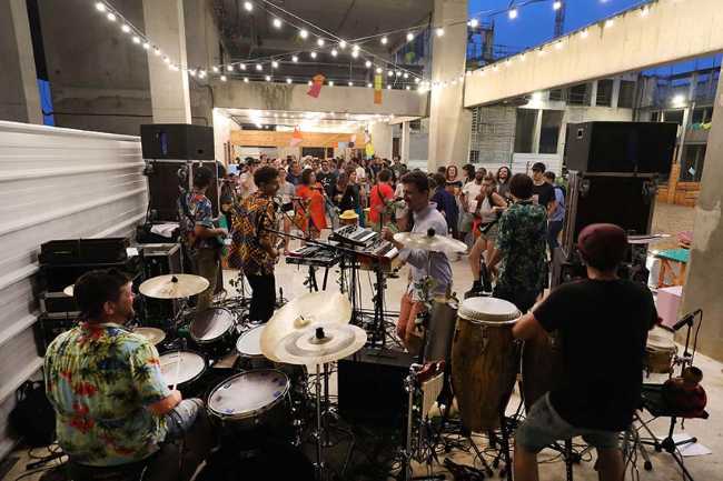 LUMI is a game, urban area for events, pop universe where to relax