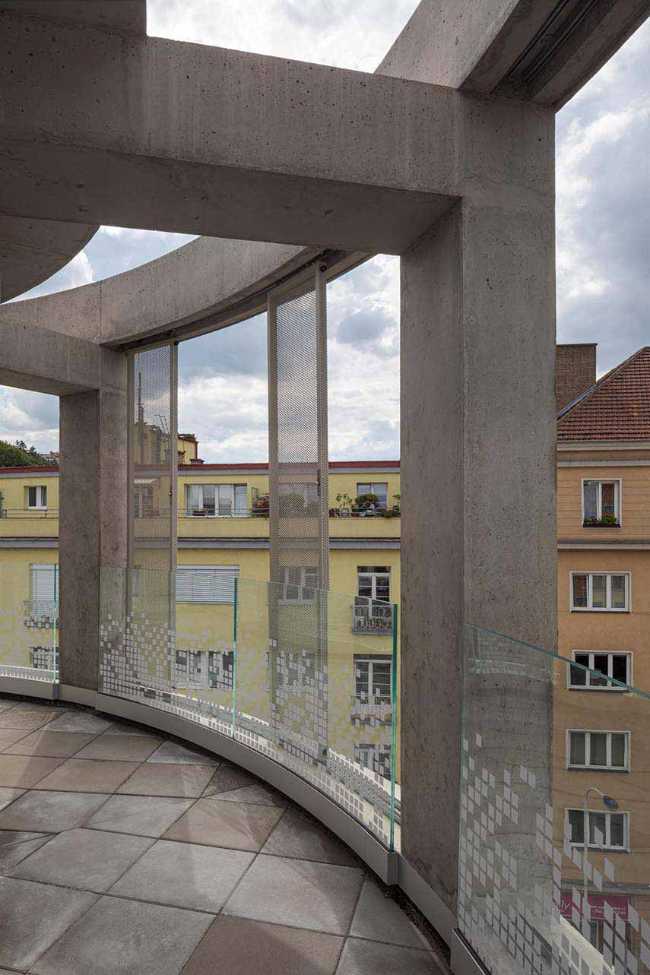 Prachnerova: un esperimento di integrazione urbana e design funzionale