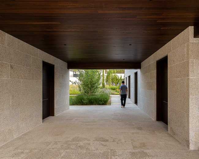 Cova-Miradoiro: une maison moderne en harmonie avec la nature