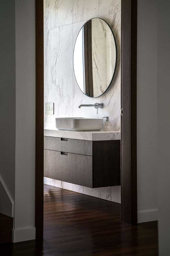 Cova-Miradoiro: une maison moderne en harmonie avec la nature