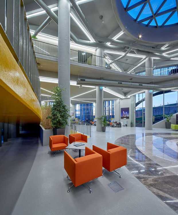 A colorful journey inside ONS İNCEK's vibrant showroom