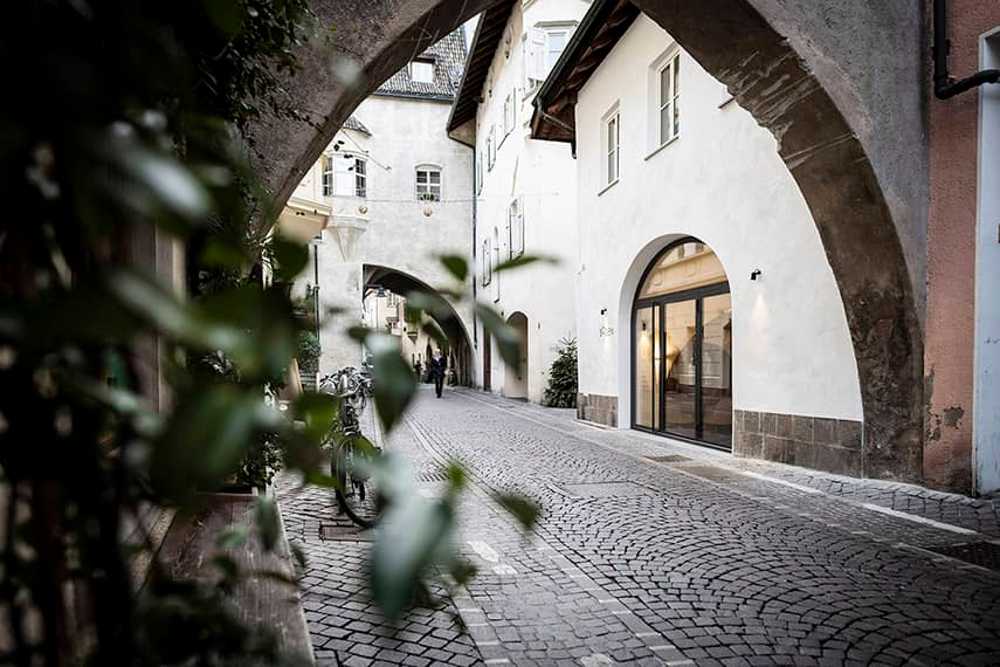 Bogen, le bistrot floral, se tient entre héritage historique et finesse contemporaine