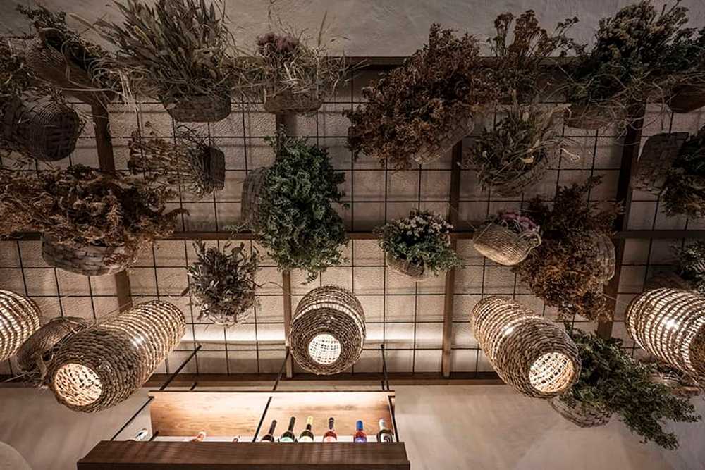 Bogen, le bistrot floral, se tient entre héritage historique et finesse contemporaine