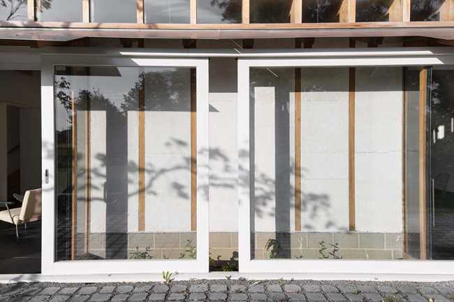 Gallery House, the architectural project lives in the landscape