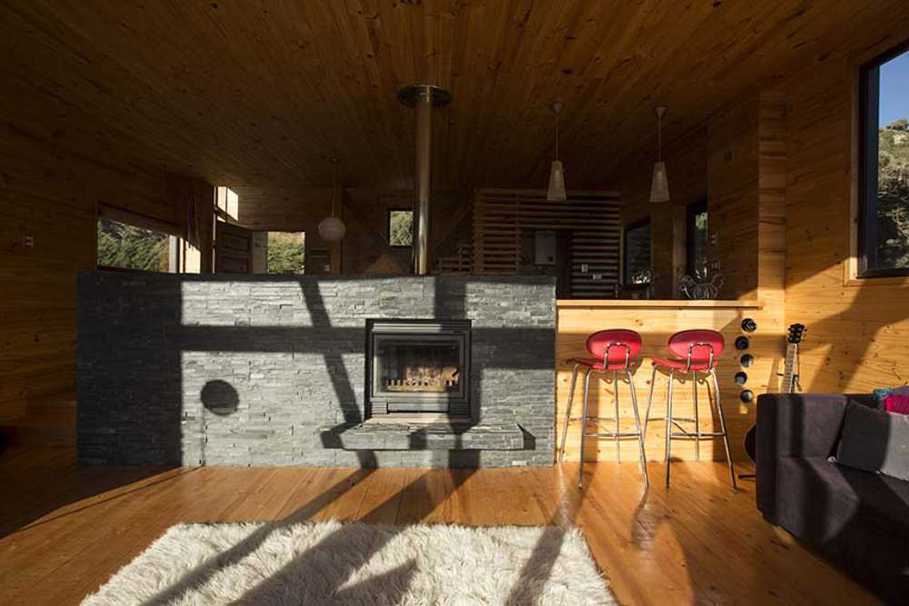 Casa Cubo eficiente en energía integrada con la naturaleza