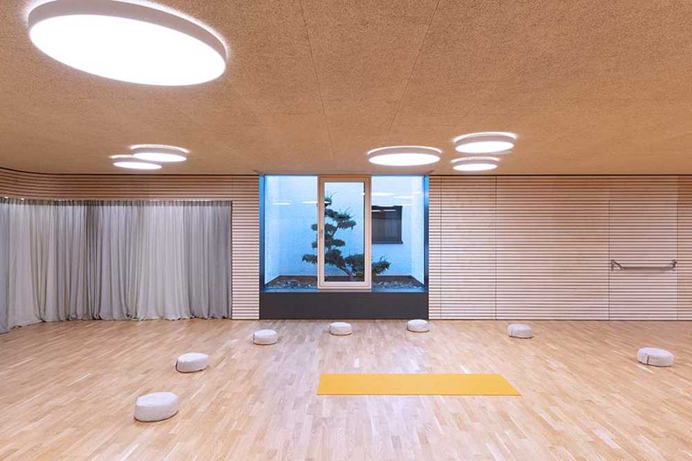 Armonía y vitalidad desde los espacios del consultorio médico Sempervivum