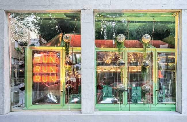 Courir Courir Courir: lieu de rencontre alternatif