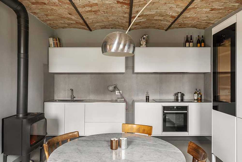 Between history and nature the recovery of the rural house in Oltrepò Pavese