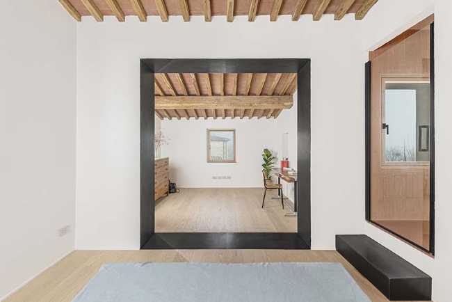 From the recovery of history, the contemporary living of Casa Citerna