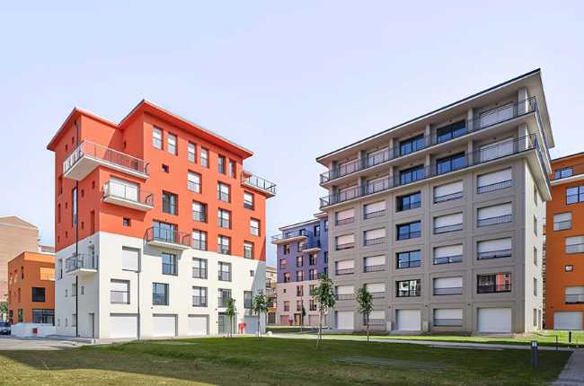Camplus: student and social housing in the former Olympic Village of Turin